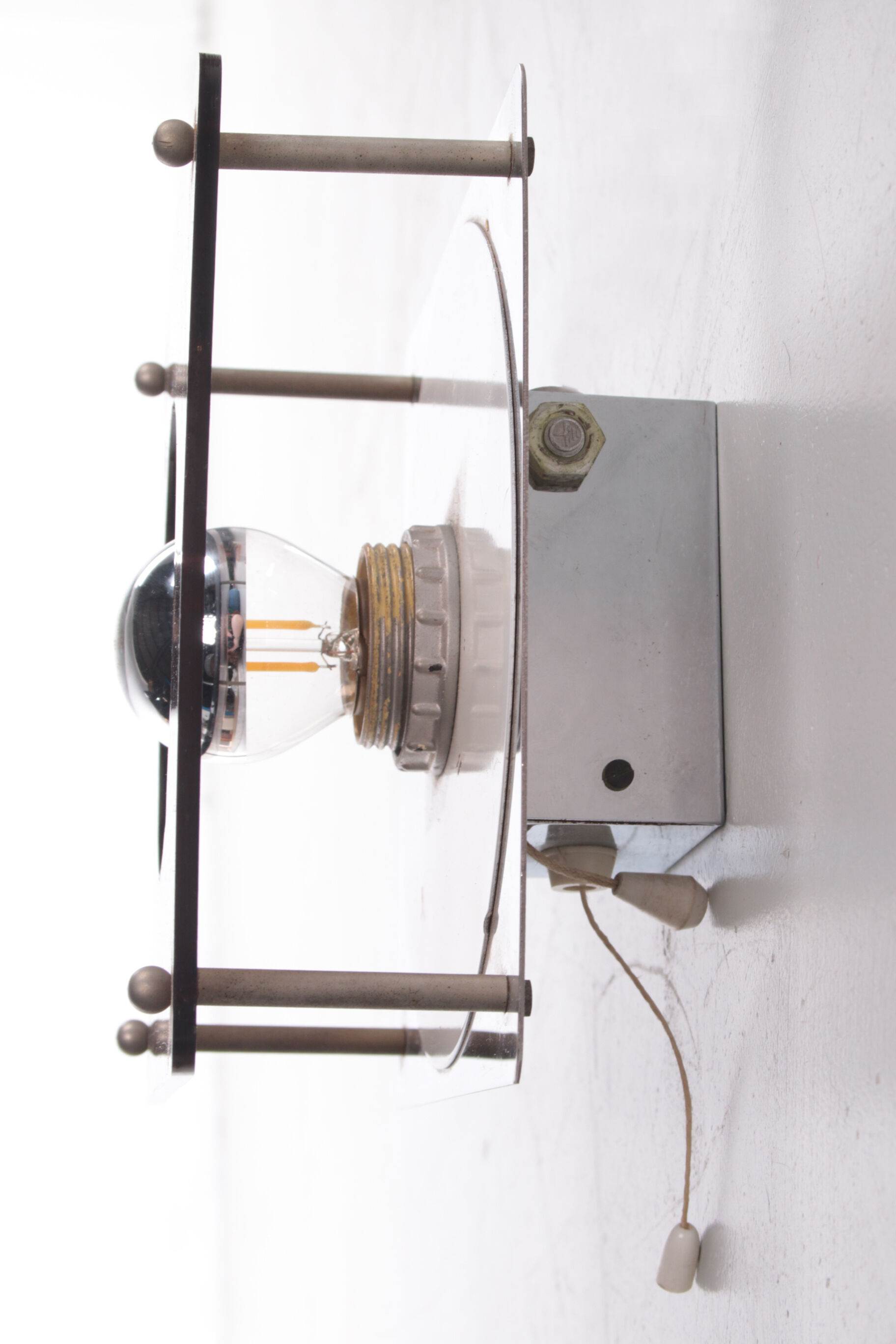 RAAK wall lamp of perspex model vb01