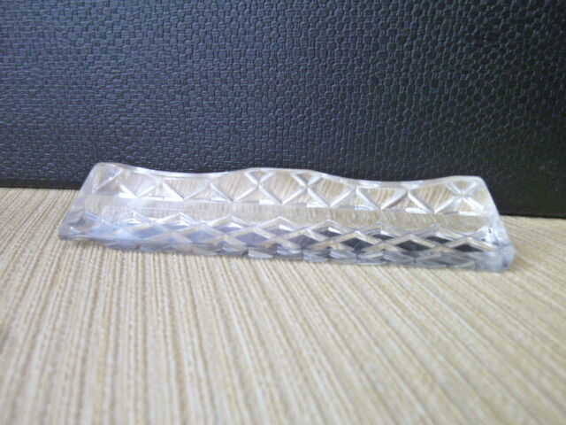 Set of 11 lead crystal knife holders