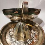 Citrus juicer