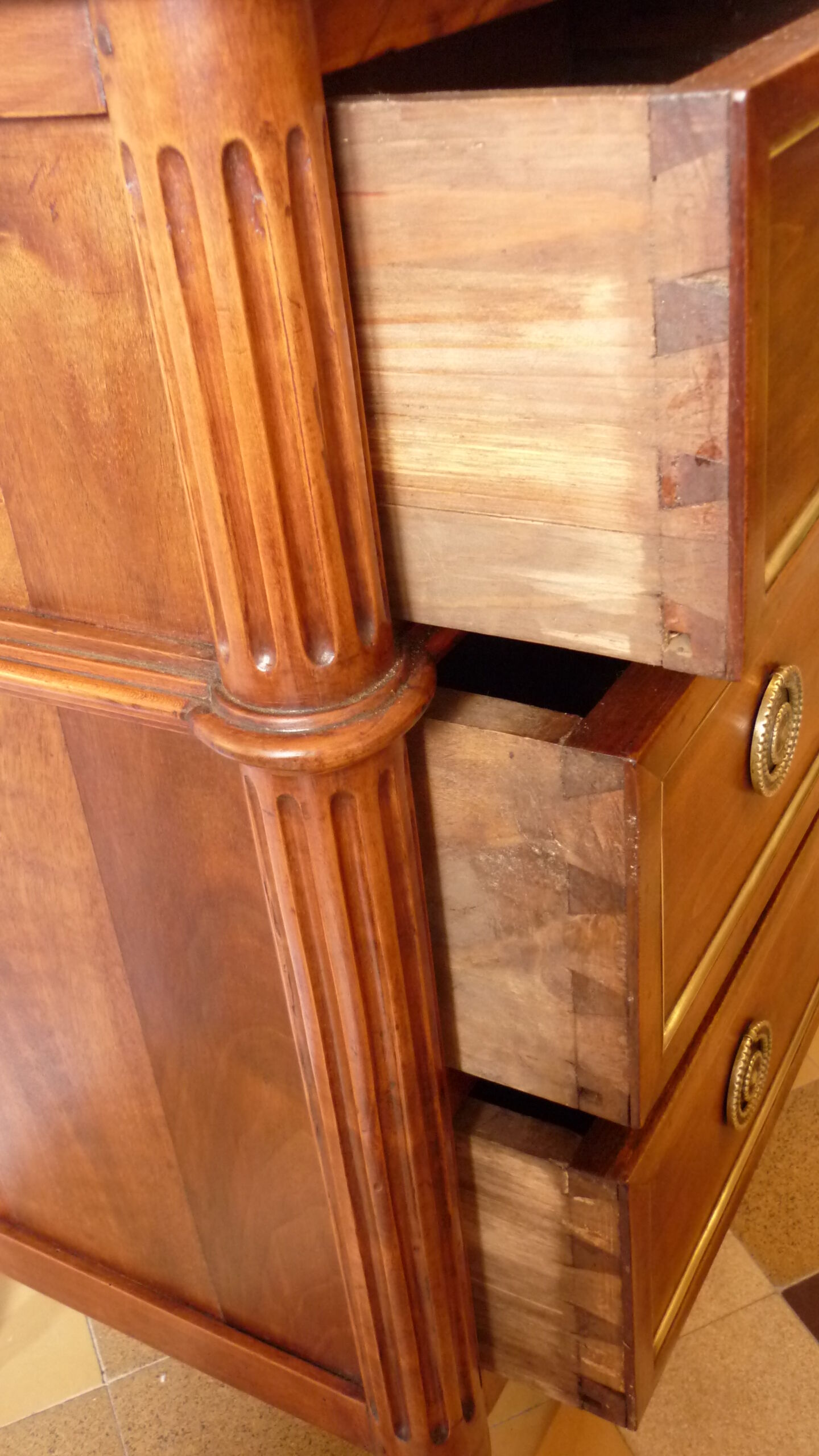 Louis XVI dresser 19th century fruit wood