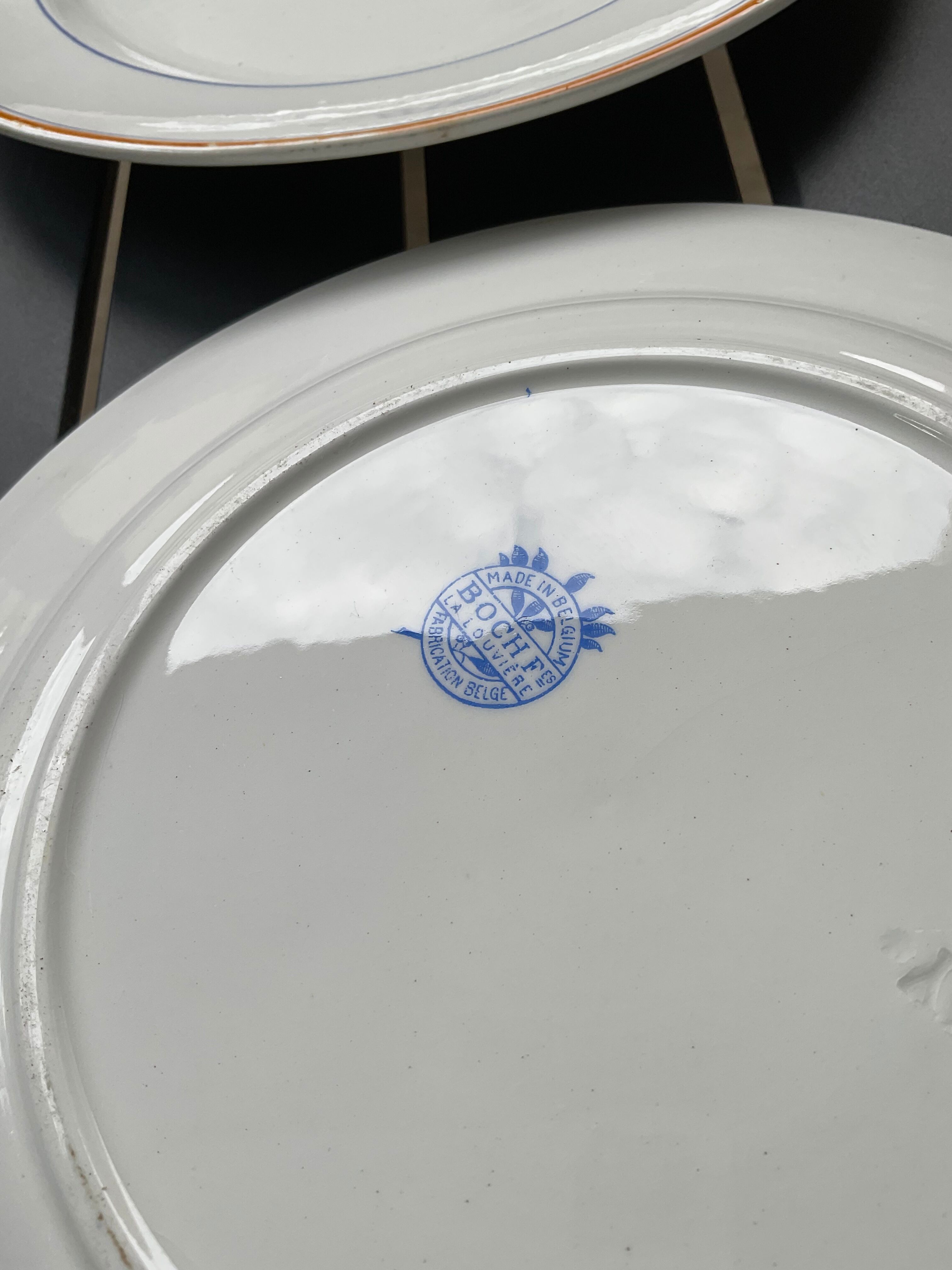 8 flat plates, model art deco, la louvière