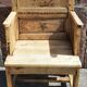 Fauteuil, chayère ou trône en bois, début 19ème siècle.