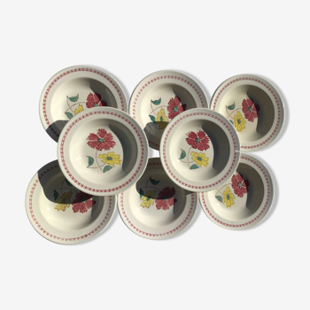 8 hollow plates burgundy and yellow flowers