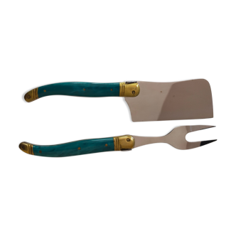 Laguiole cheese serving fork and cutter in box