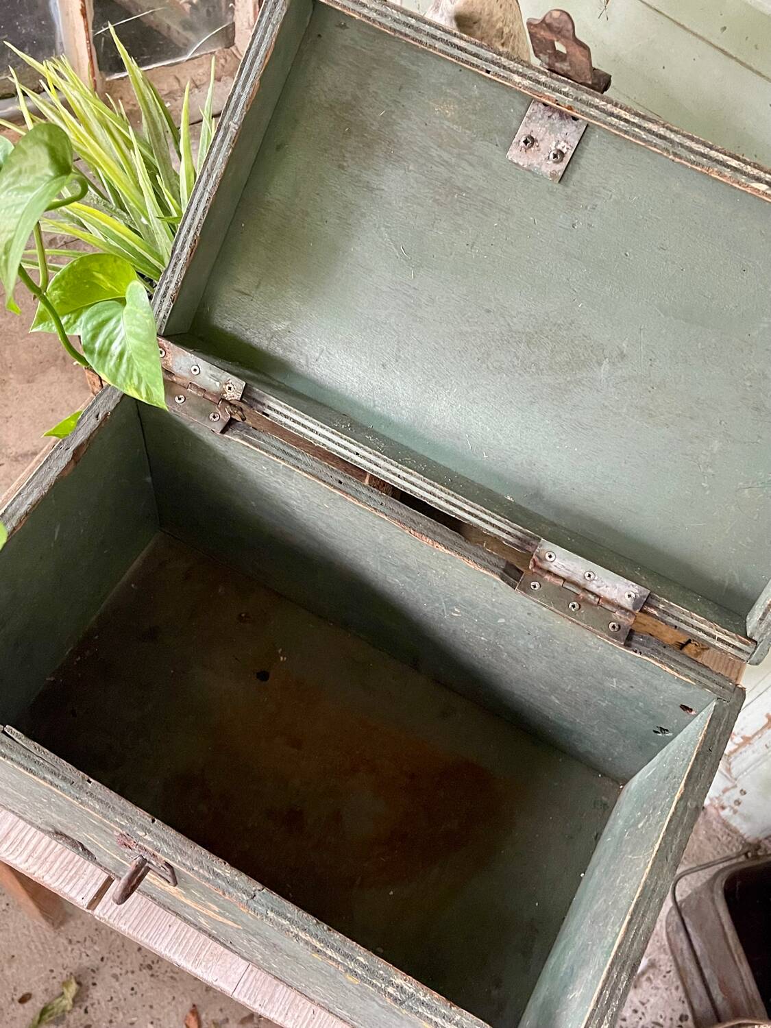 Green workshop chest