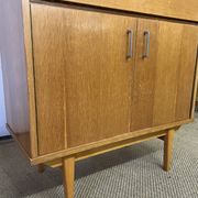 Petite armoire secrétaire vintage