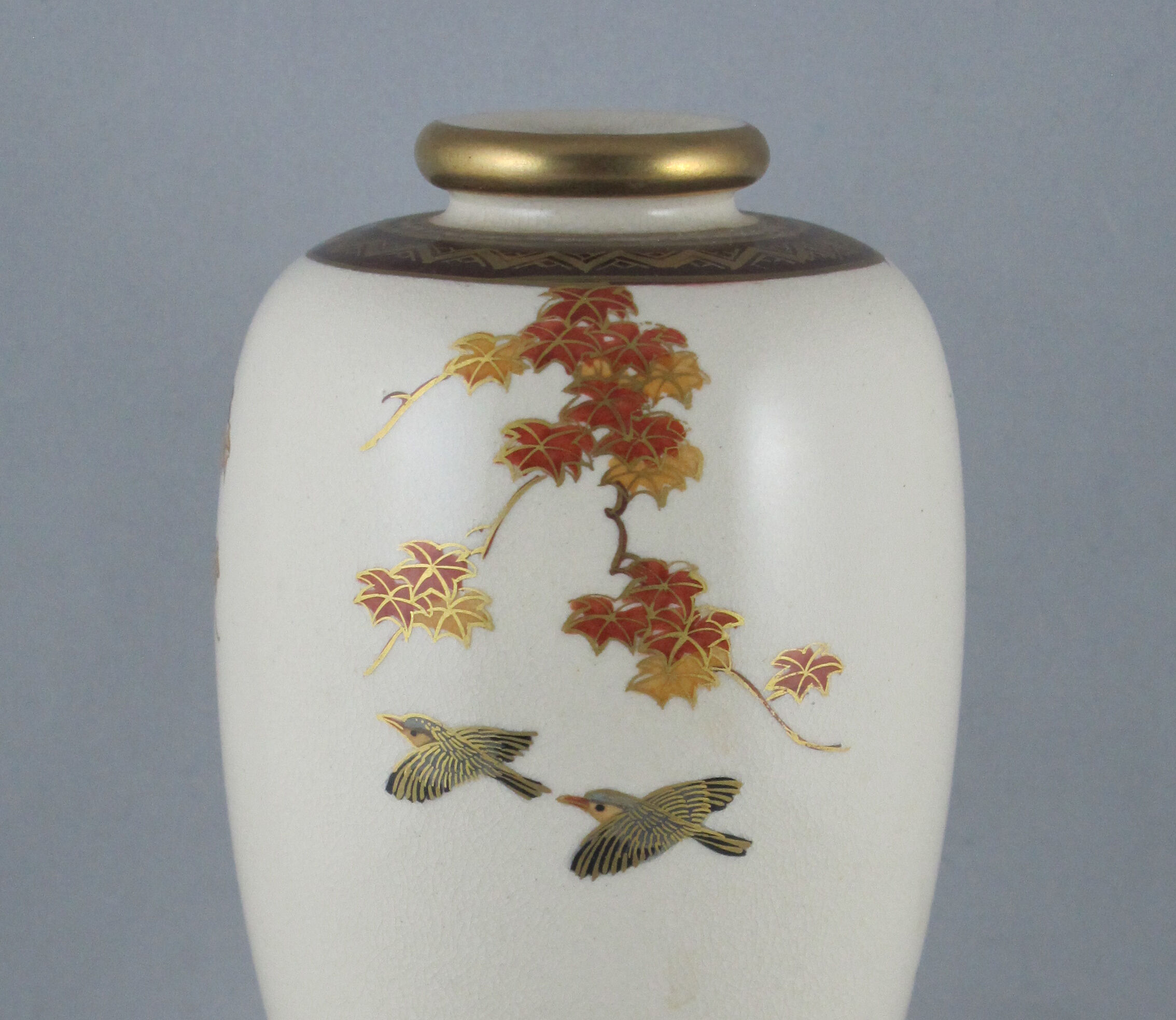 Japanese vase in Satsuma porcelain