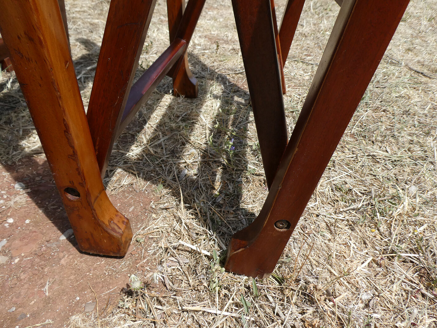 Lot of 6 foldable chairs in solid teak Roland Vlaemynck