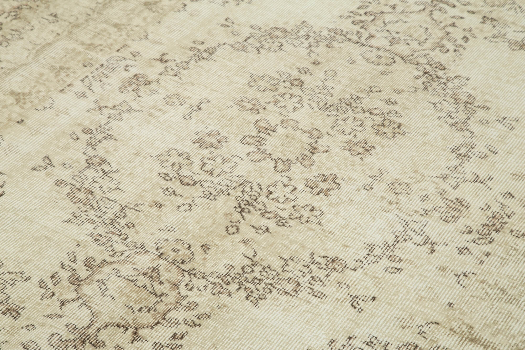 Hand-knotted turkish beige rug 165 cm x 273 cm