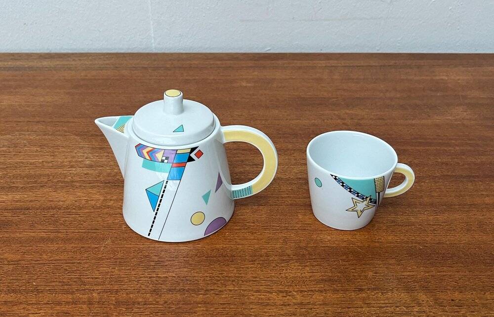 Teapot or coffee pot with cup from the German postmodern VIP collection by Seltmann Weiden, set of 2.