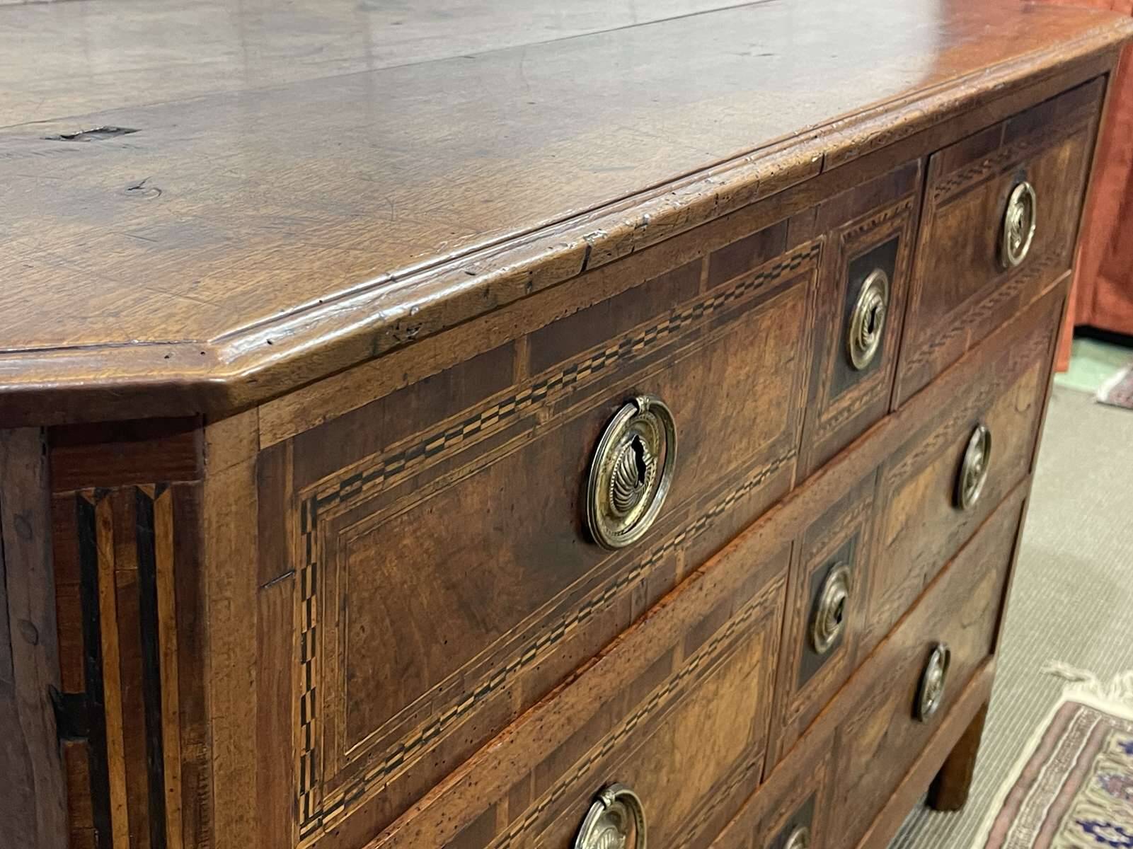 Louis XVI period chest of drawers in walnut, oak and fir, 18th century