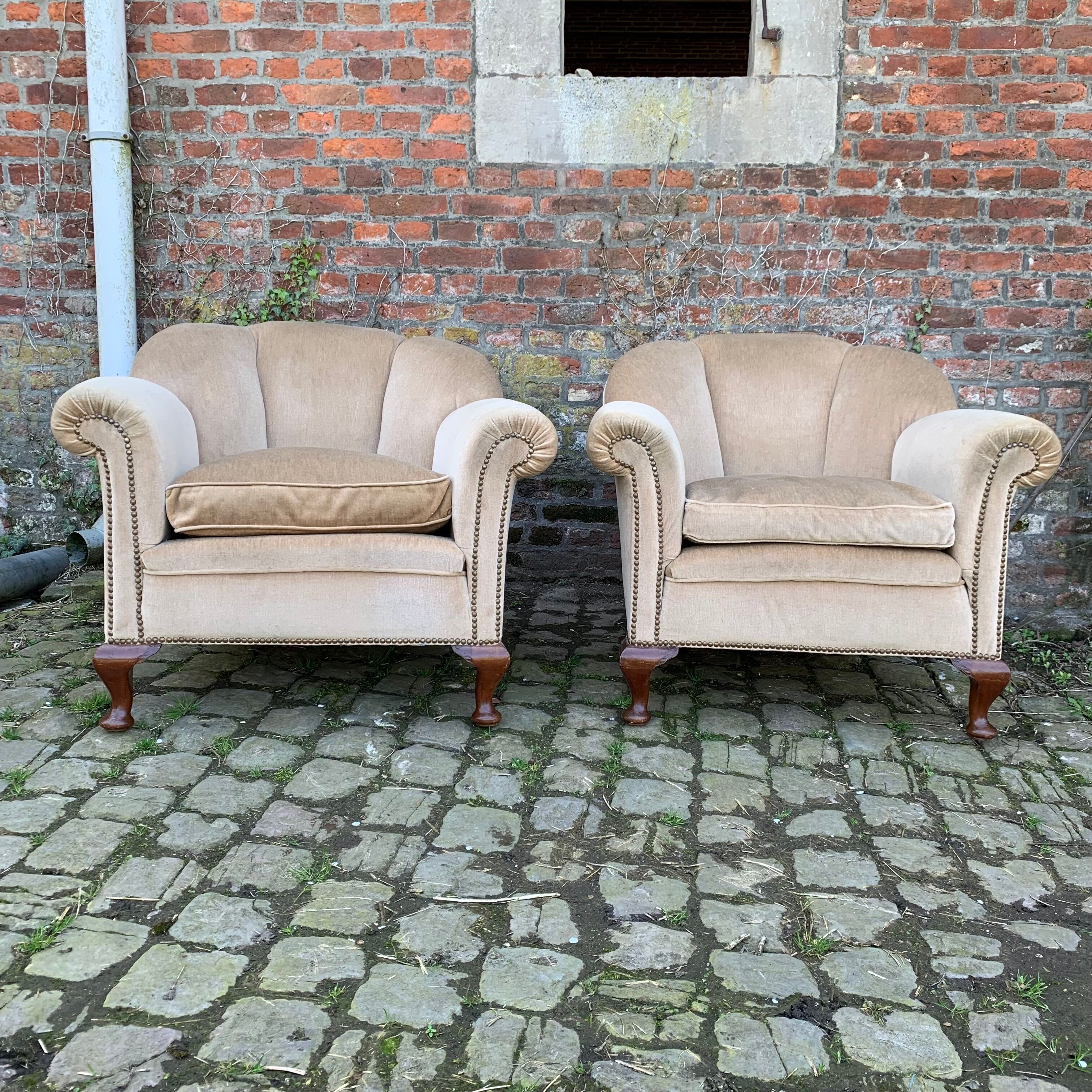 Pair of art deco shell armchairs