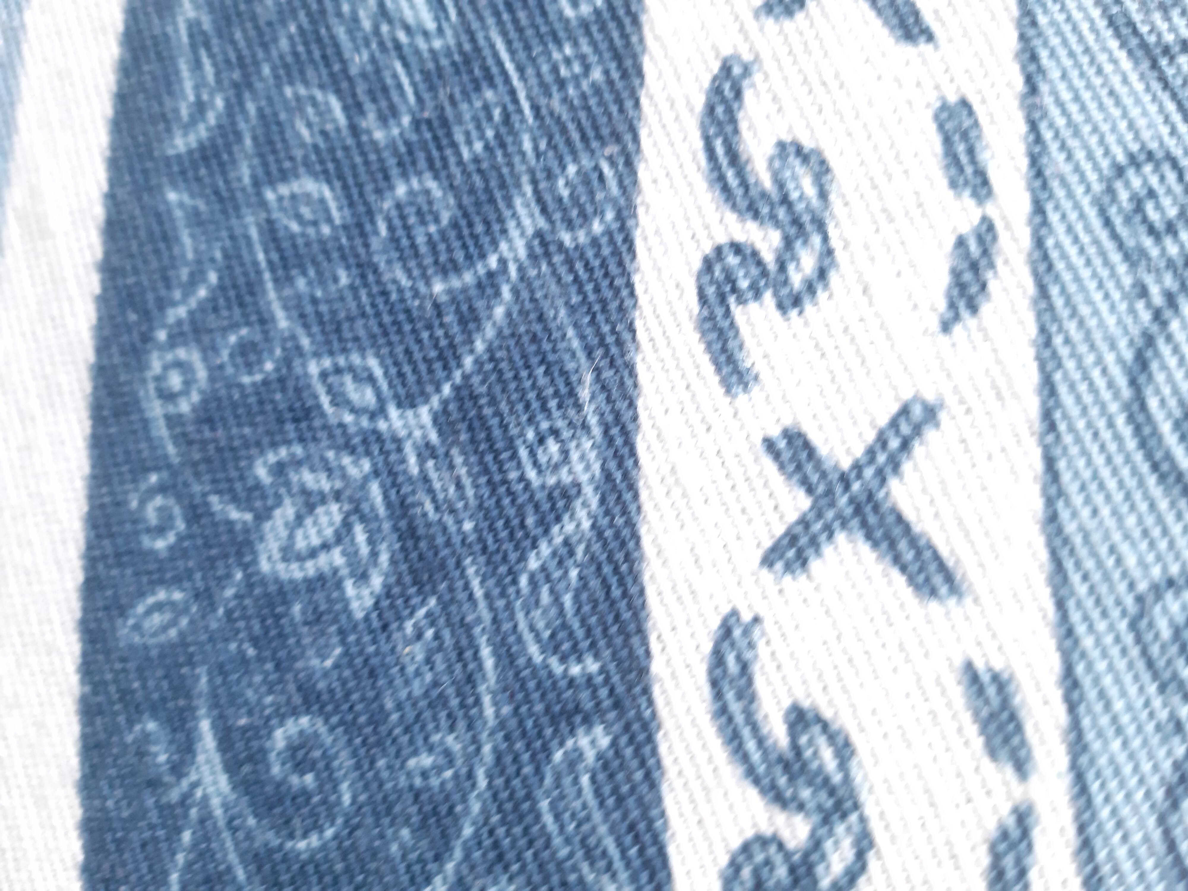 Round tablecloth diam 130