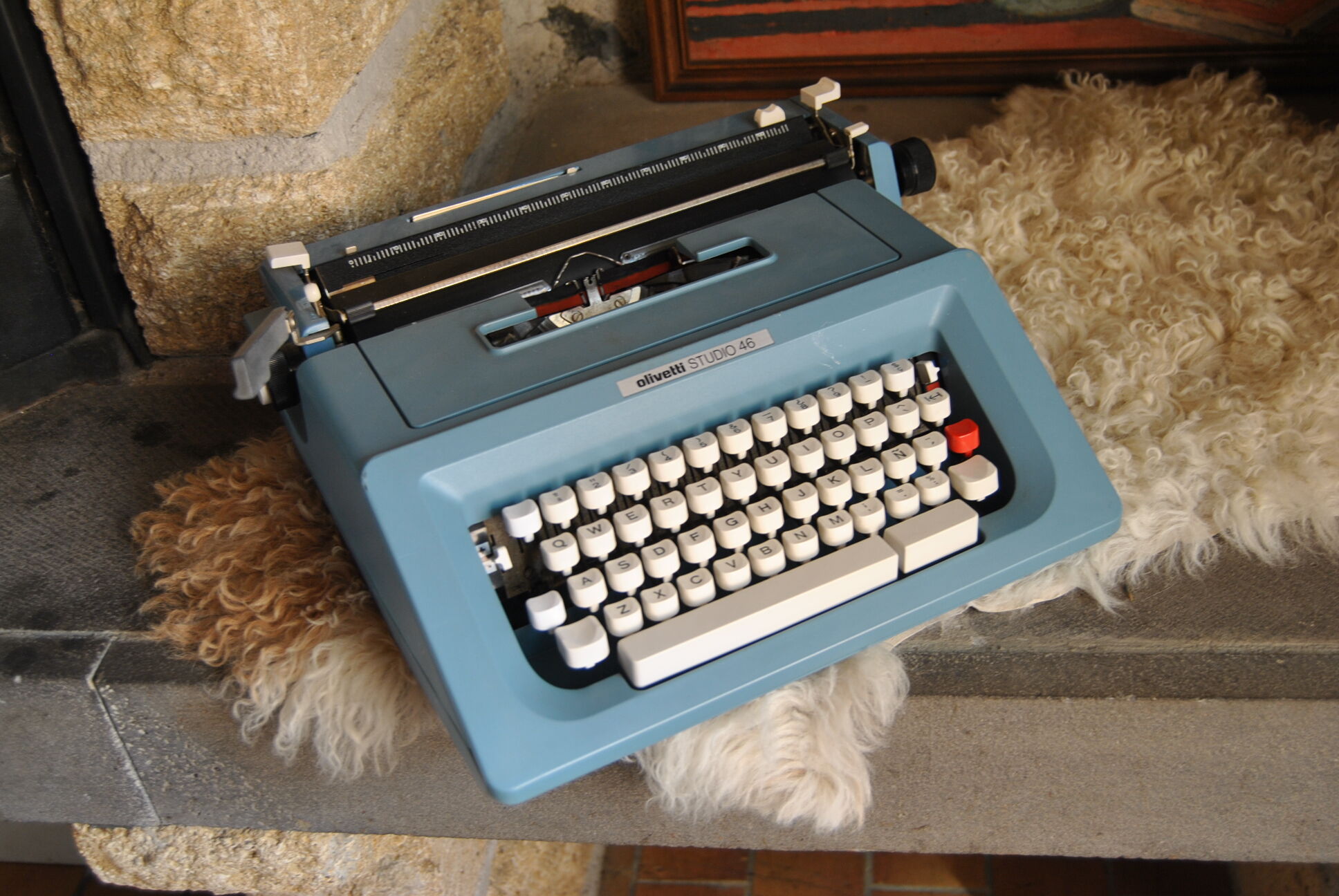Blue typewriter Ollivetti Studiu 46 years 70