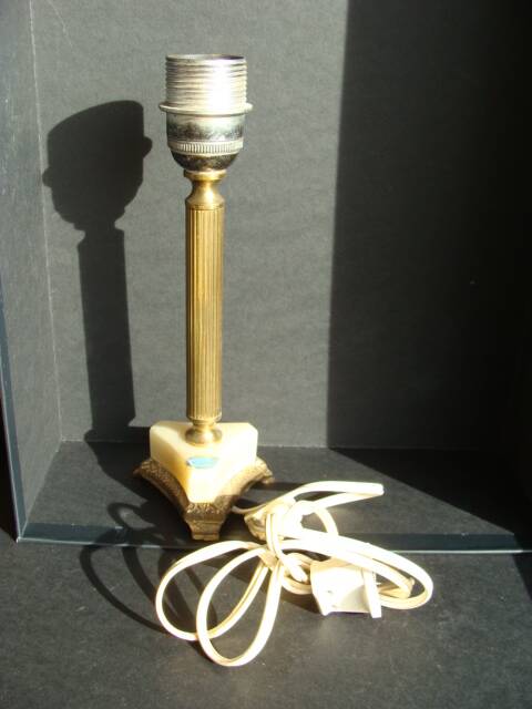 Vintage onyx lamp base