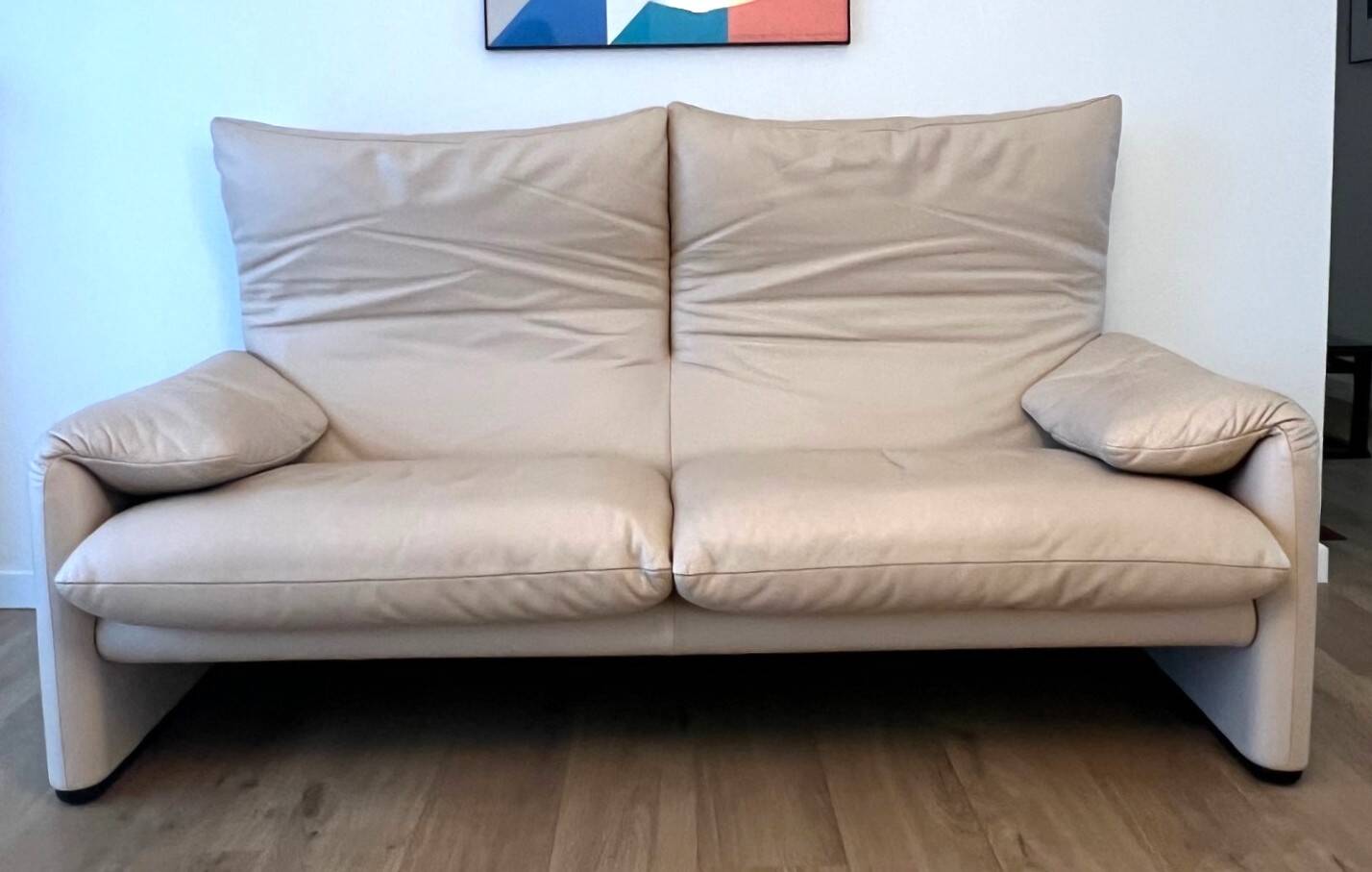 Maralunga leather sofa by Cassina