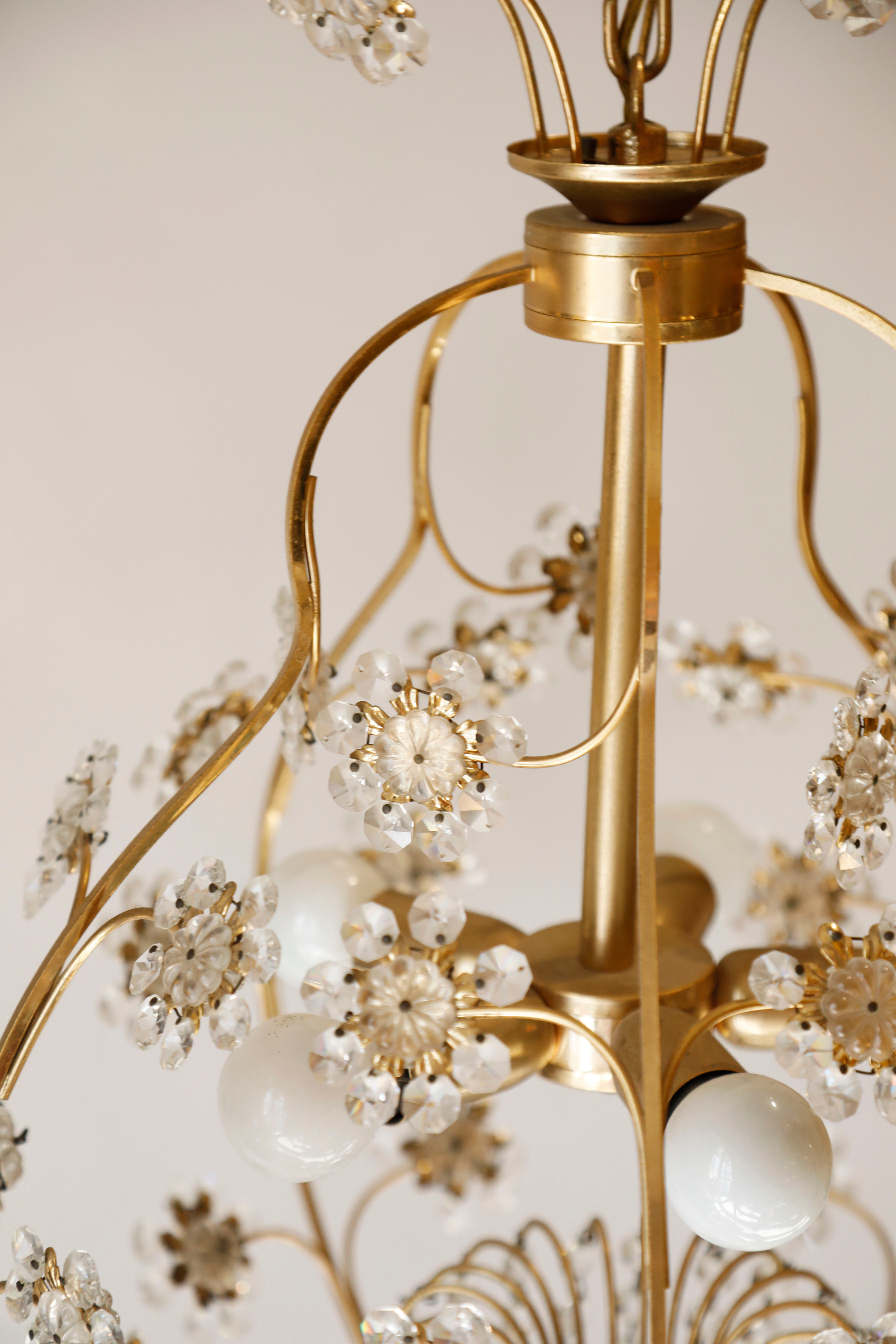 Lustre cage flowers of glass stamps