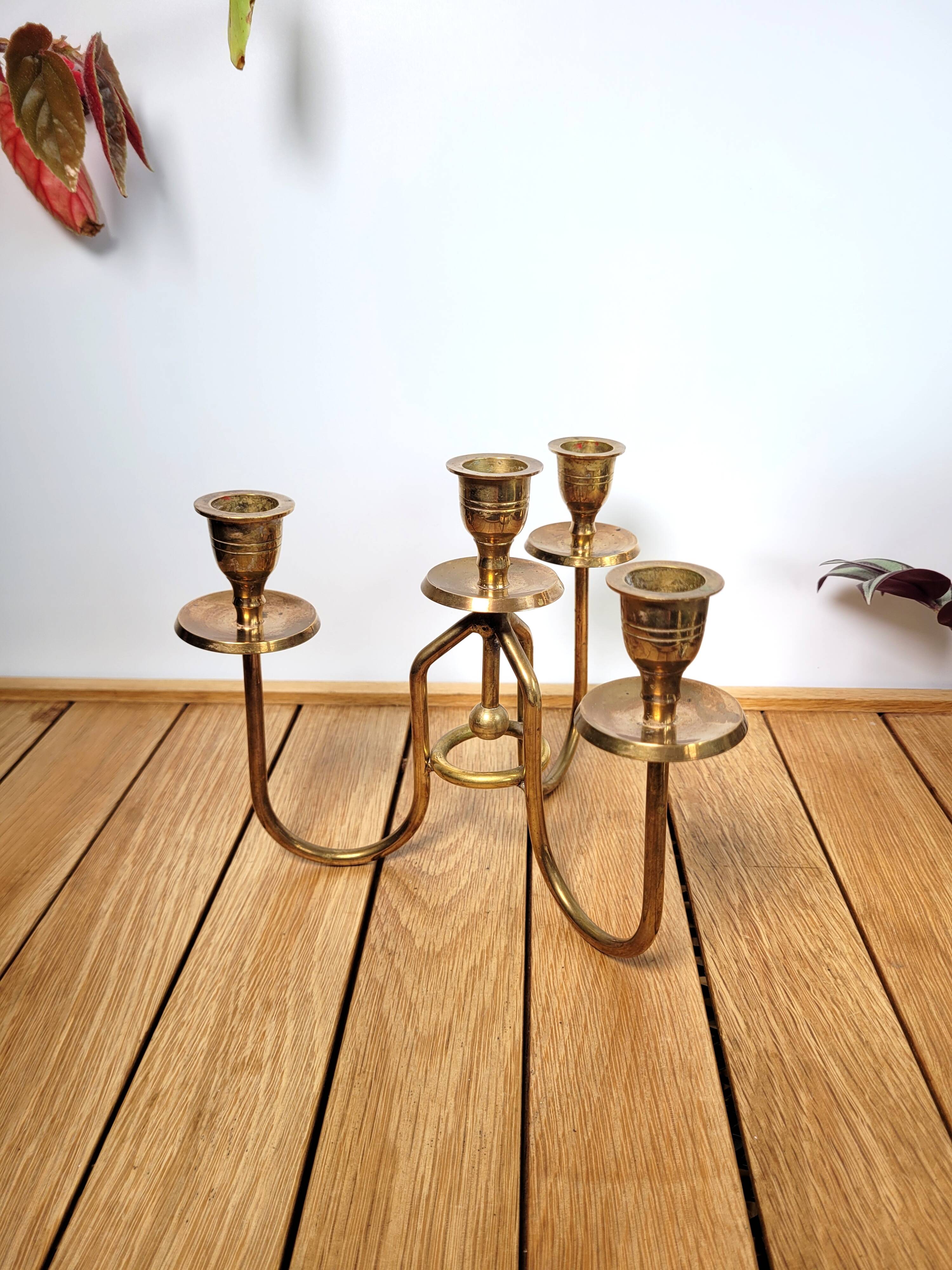4-light brass candle holder centerpiece