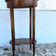 Four-legged oval gueridon with crotch or side table