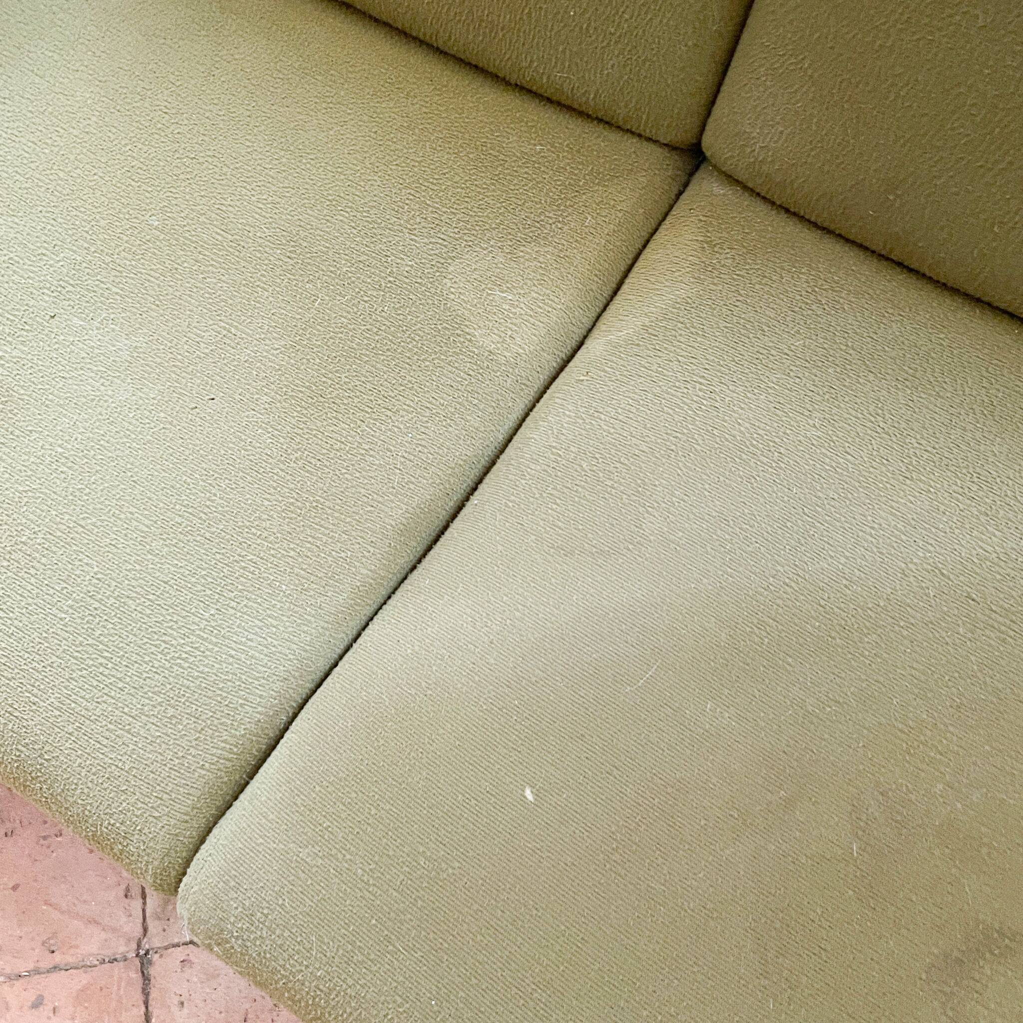 Set of a sofa and 2 armchairs