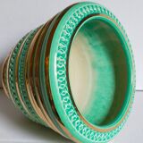 Ceramic pot cover in Art-Deco slurry