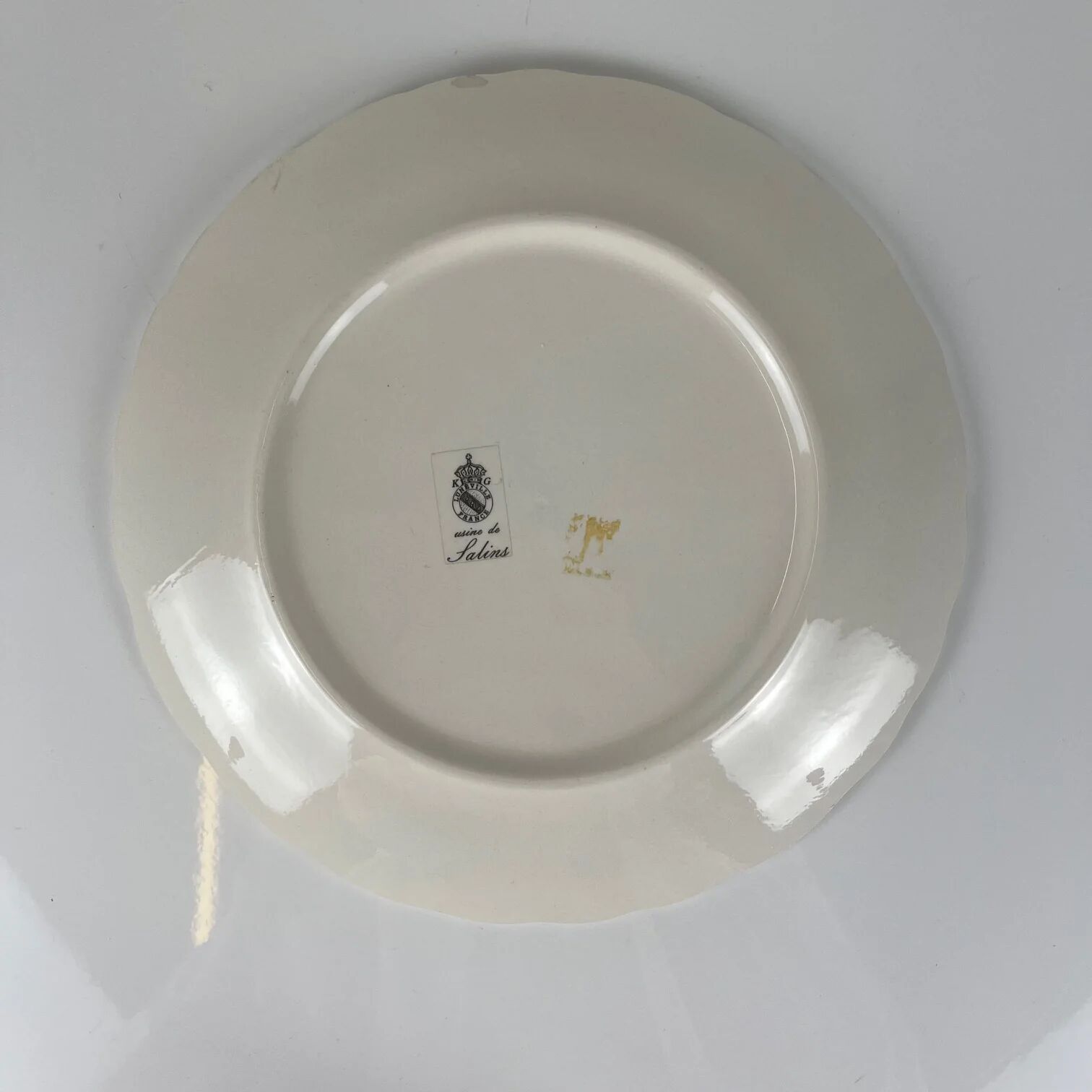 Lunéville barbotine fruit plate, 1960s/70s