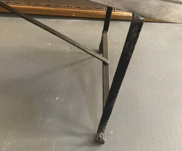 Vitrine de présentation en zinc et porte vitrée