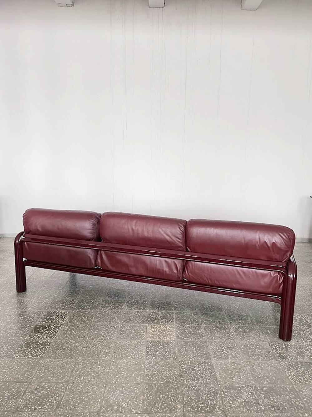 Gae Aulenti Three-seater sofa for Knoll International 1977 USA