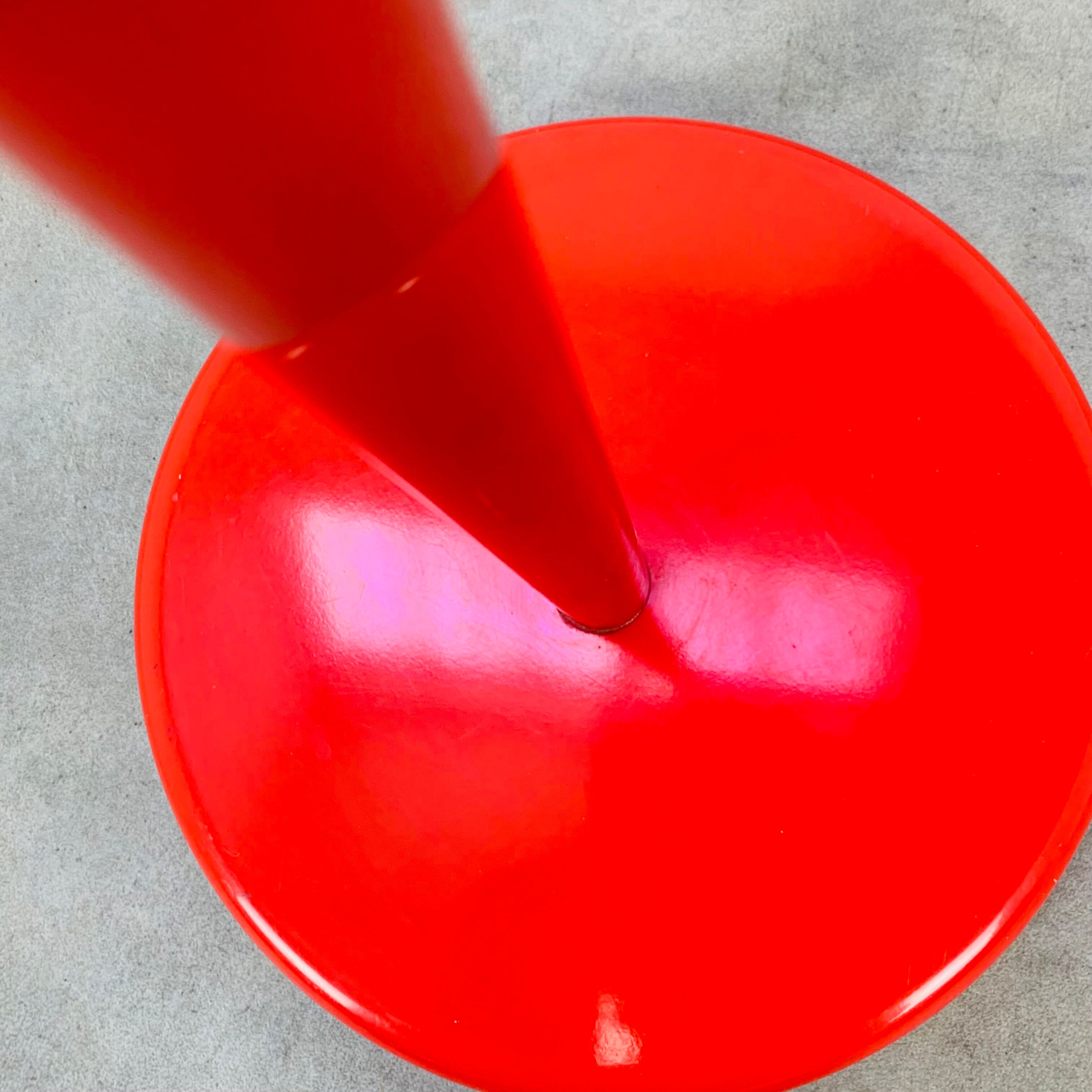 Valet or towel rack Makio Hasuike red for Metalplastica italy