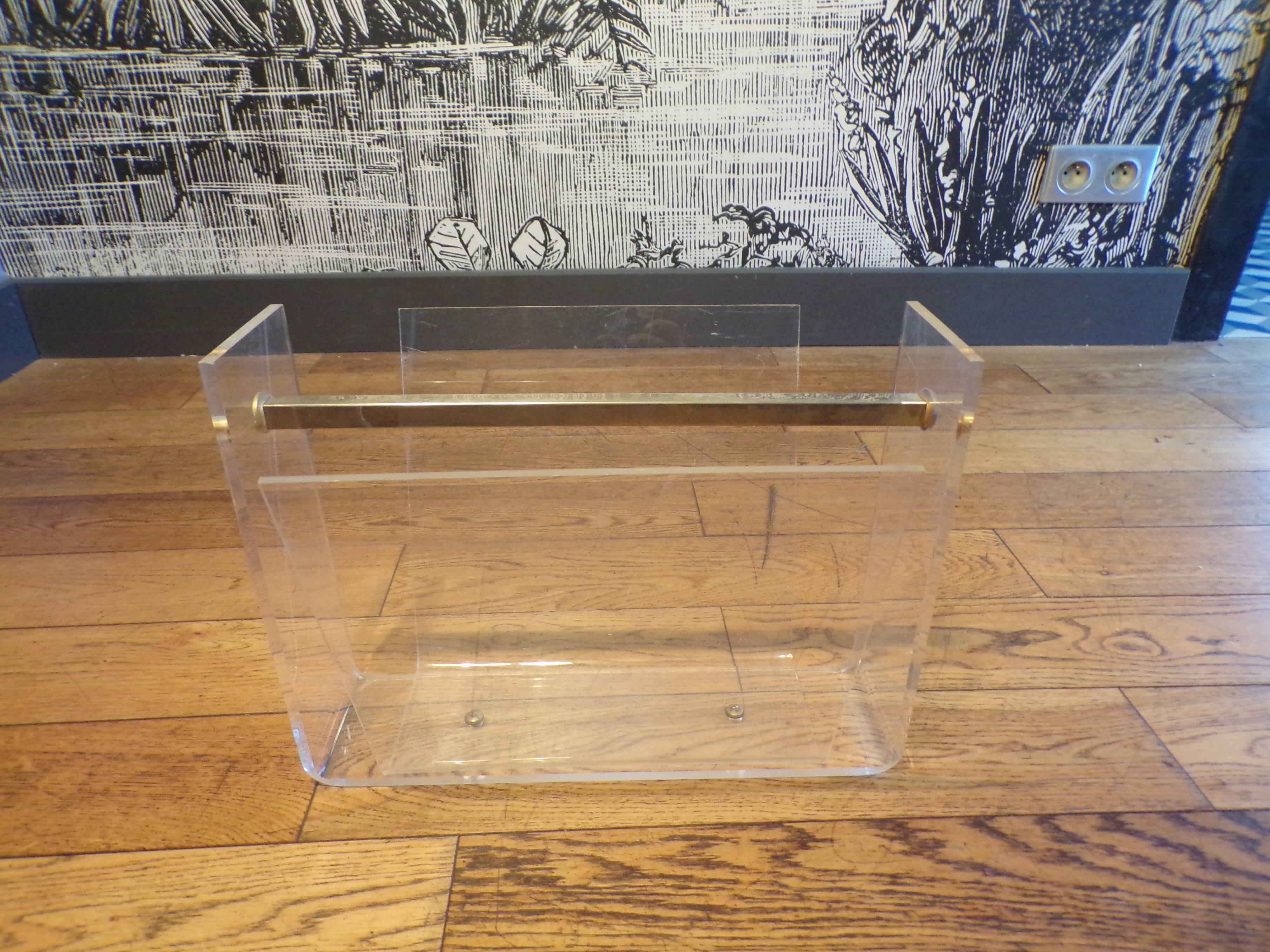 Omega Magazine Rack by David Lange