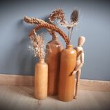 Trio de bouteilles en grès