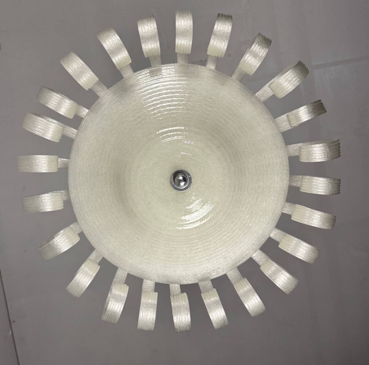 Venetian Chandelier in Iridescent White Murano Glass, Circa 1930