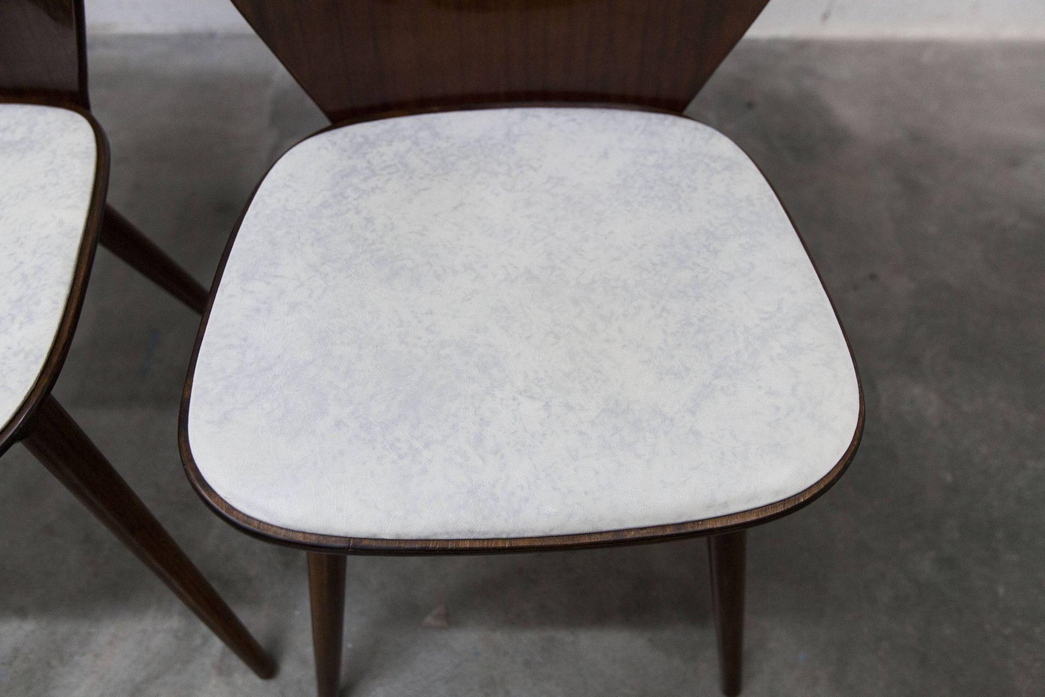 Set of 6 Baumann model 840 G2S chairs in varnished mahogany finish, 1963