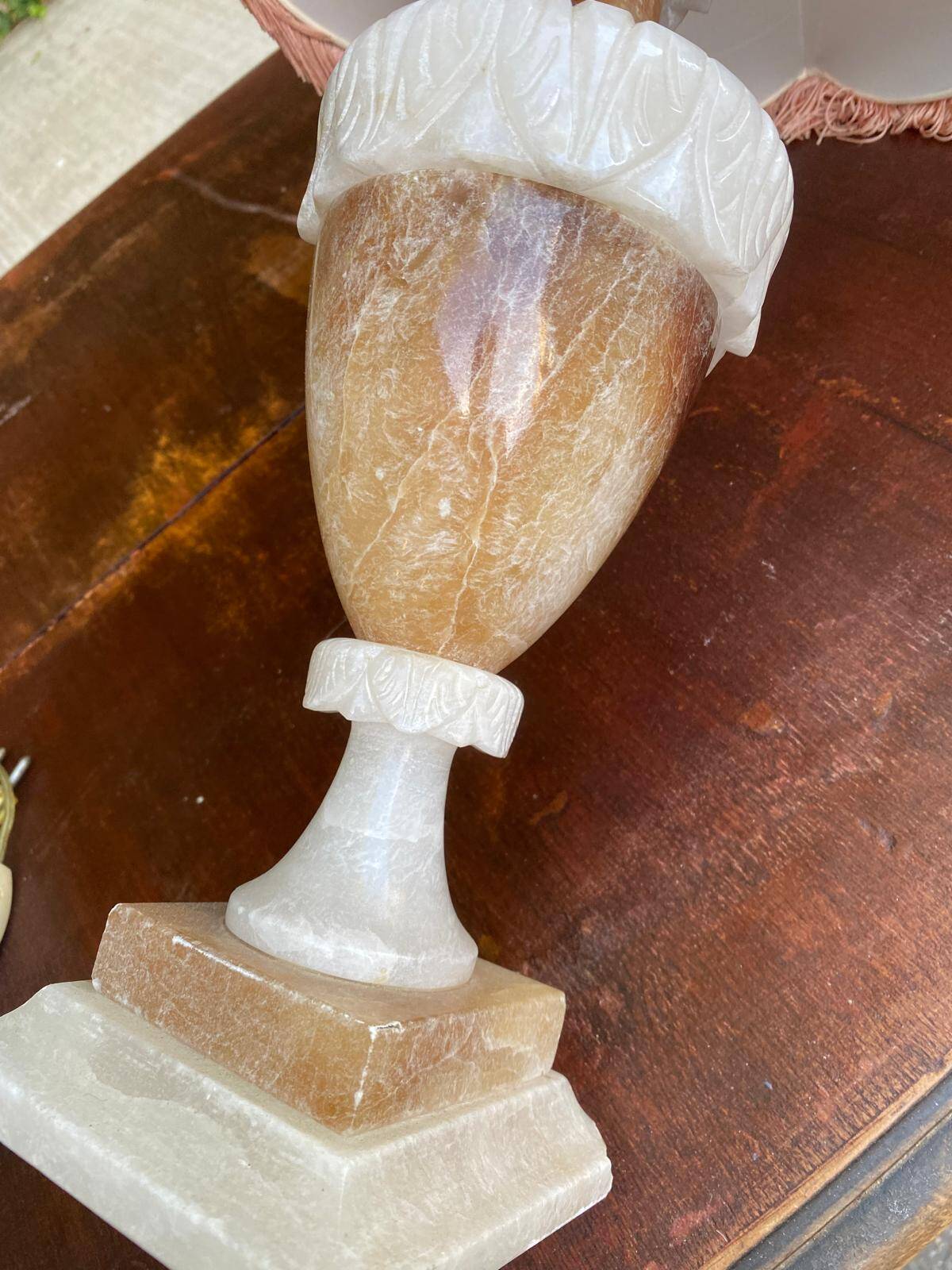 Vintage beige marble onyx lamp