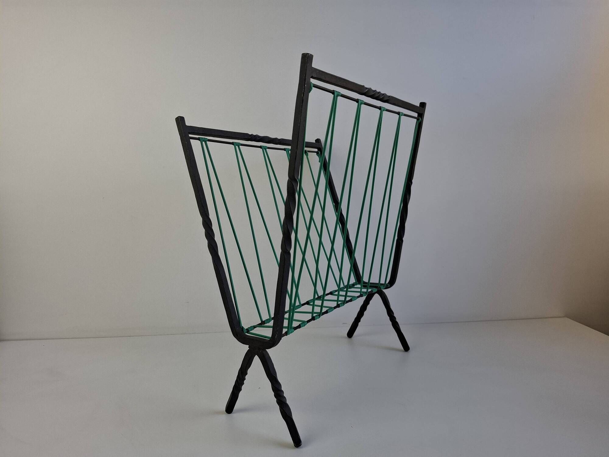 1960 Czechoslovakian Mid-Century Magazine Rack with Green Wire