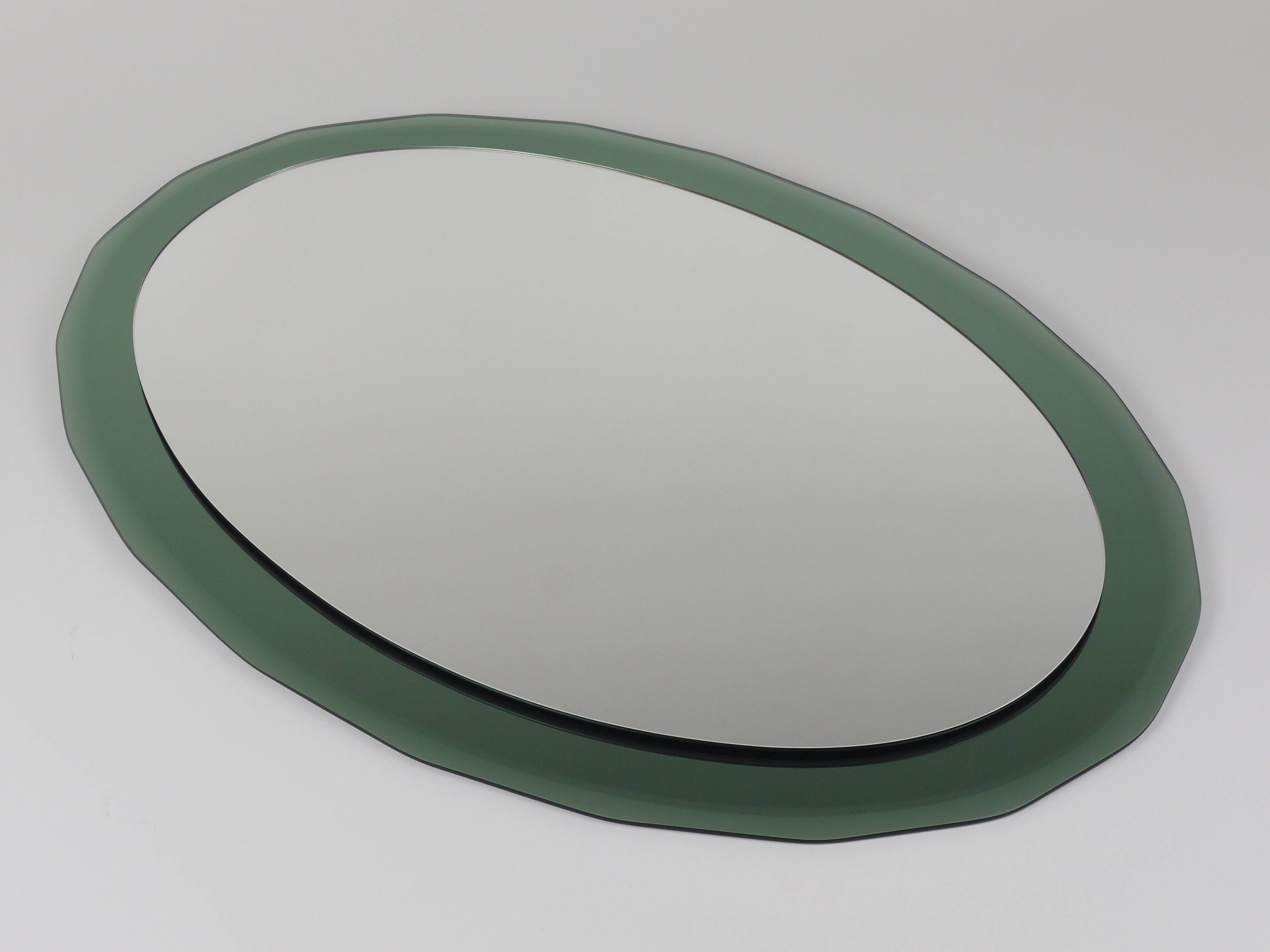 Cristal Arte Oval Green Grey Mid-Century Scalloped Wall Mirror, Italy, 1960