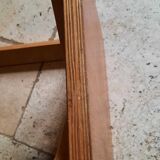 Tabouret en bois en pin