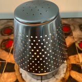 Lampe design en inox perforé