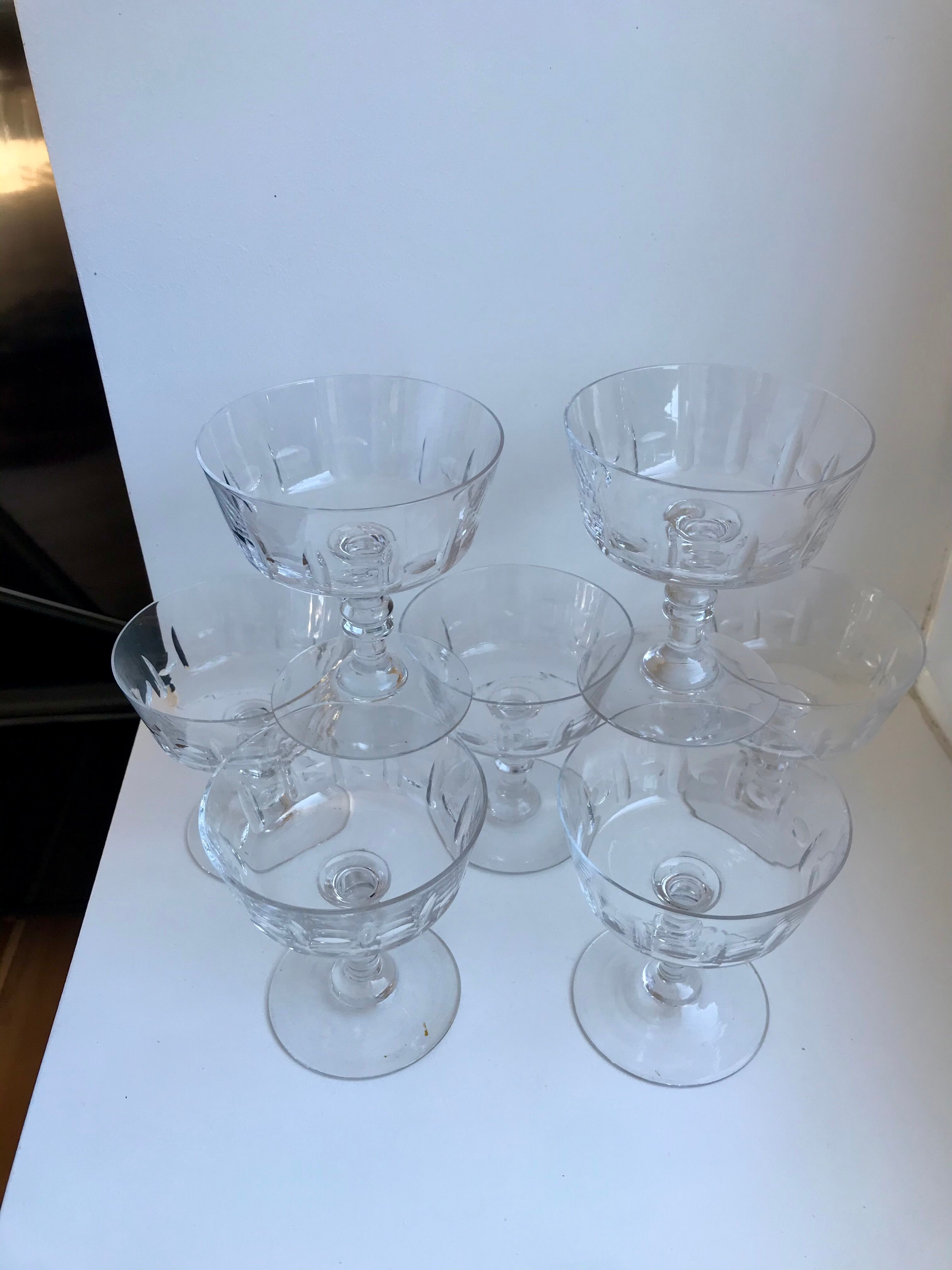 Lot of 7 champagne glasses in crystal engraved early twentieth century