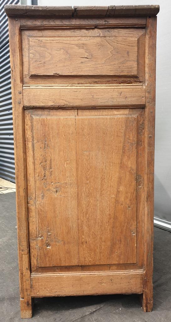 Confectionery buffet high Norman XVIIIth