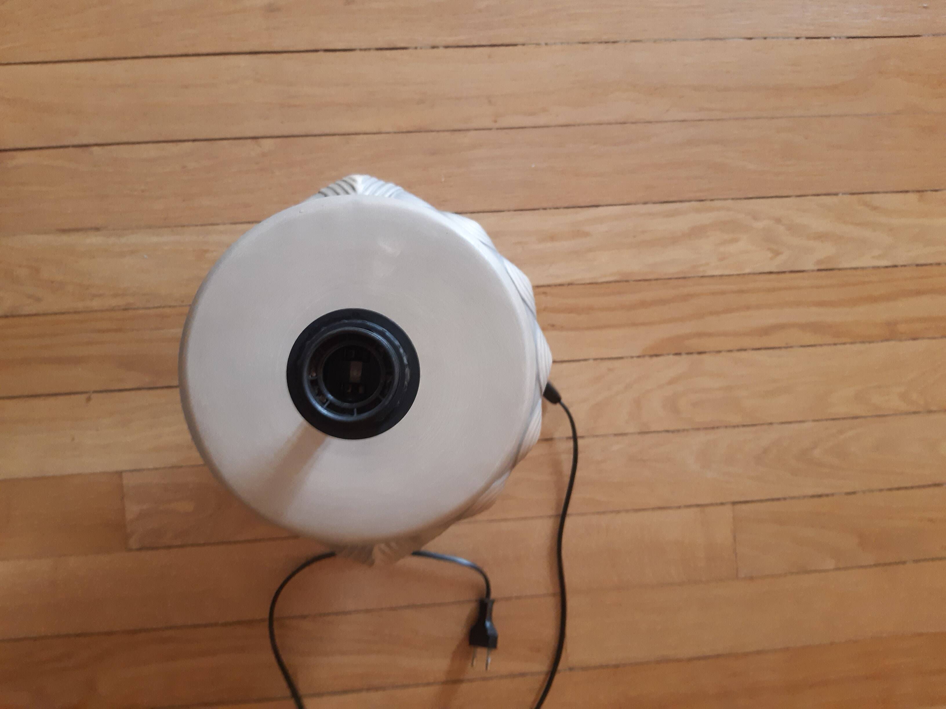 Lamp base