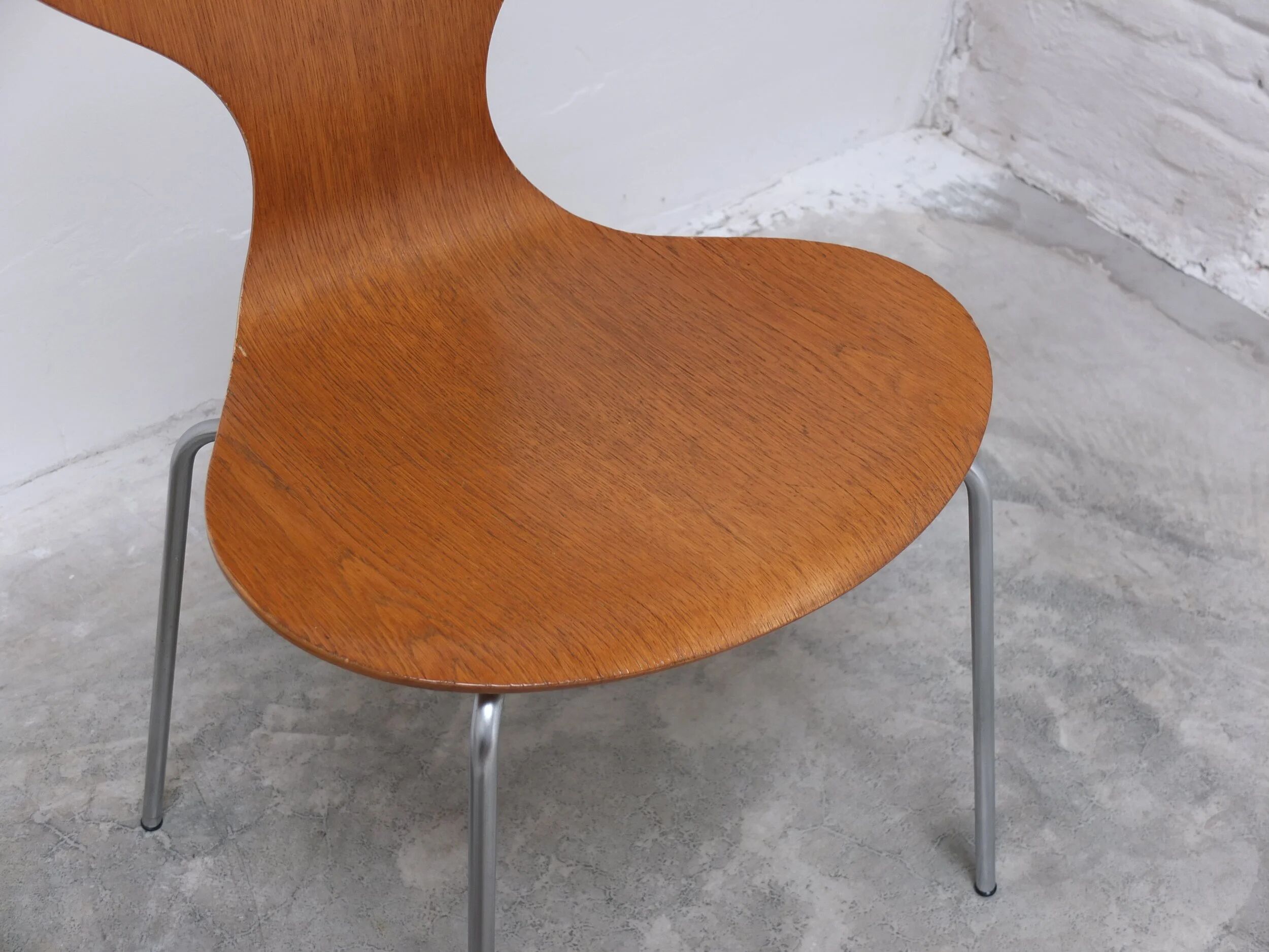 1st edition set of 4 'Lily' chairs in oak by Arne Jacobsen for Fritz Hansen, 1969