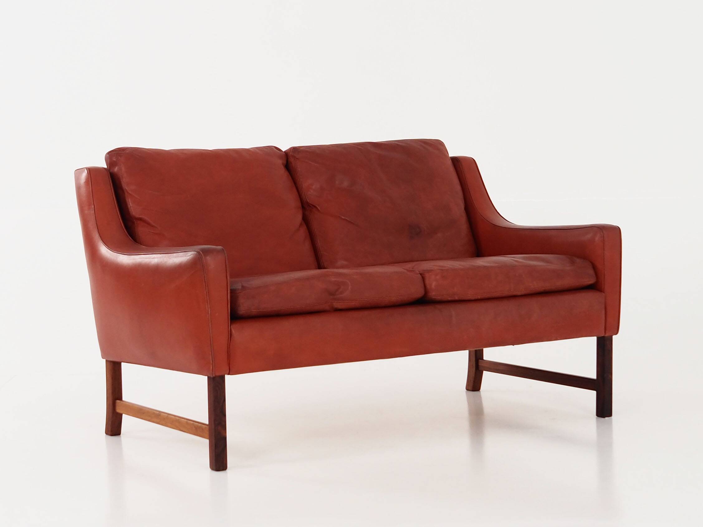 Red leather sofa, Scandinavian design, 1960s, designer: Fredrik Kayser, production: Vatne Møbler