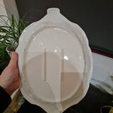 Soup tureen with tray