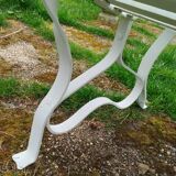 Banc de jardin ancien avec pieds en fer