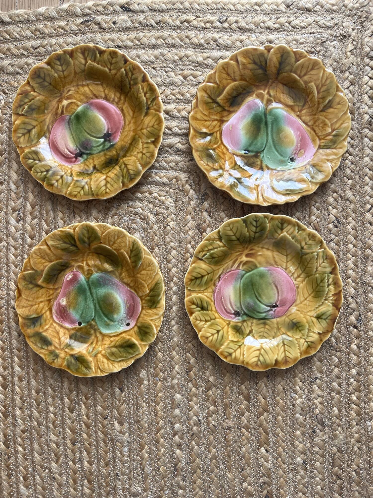 4 barbotine plates from Sarreguemines