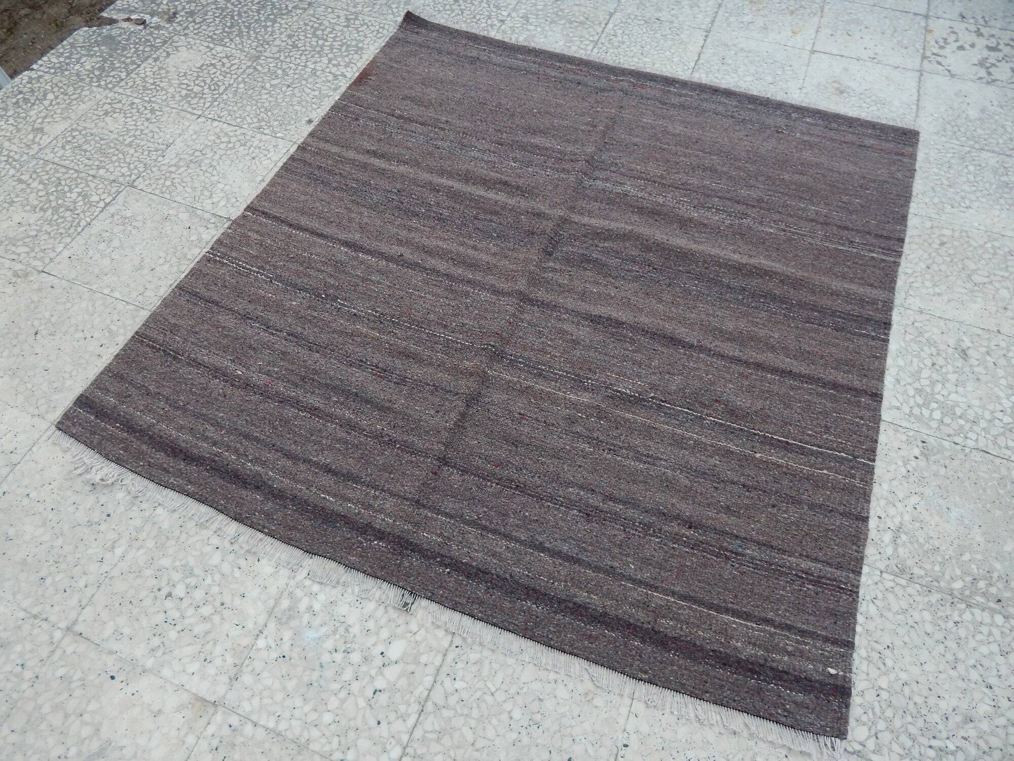 Vintage Turkish kilim handwoven 149x156 cm