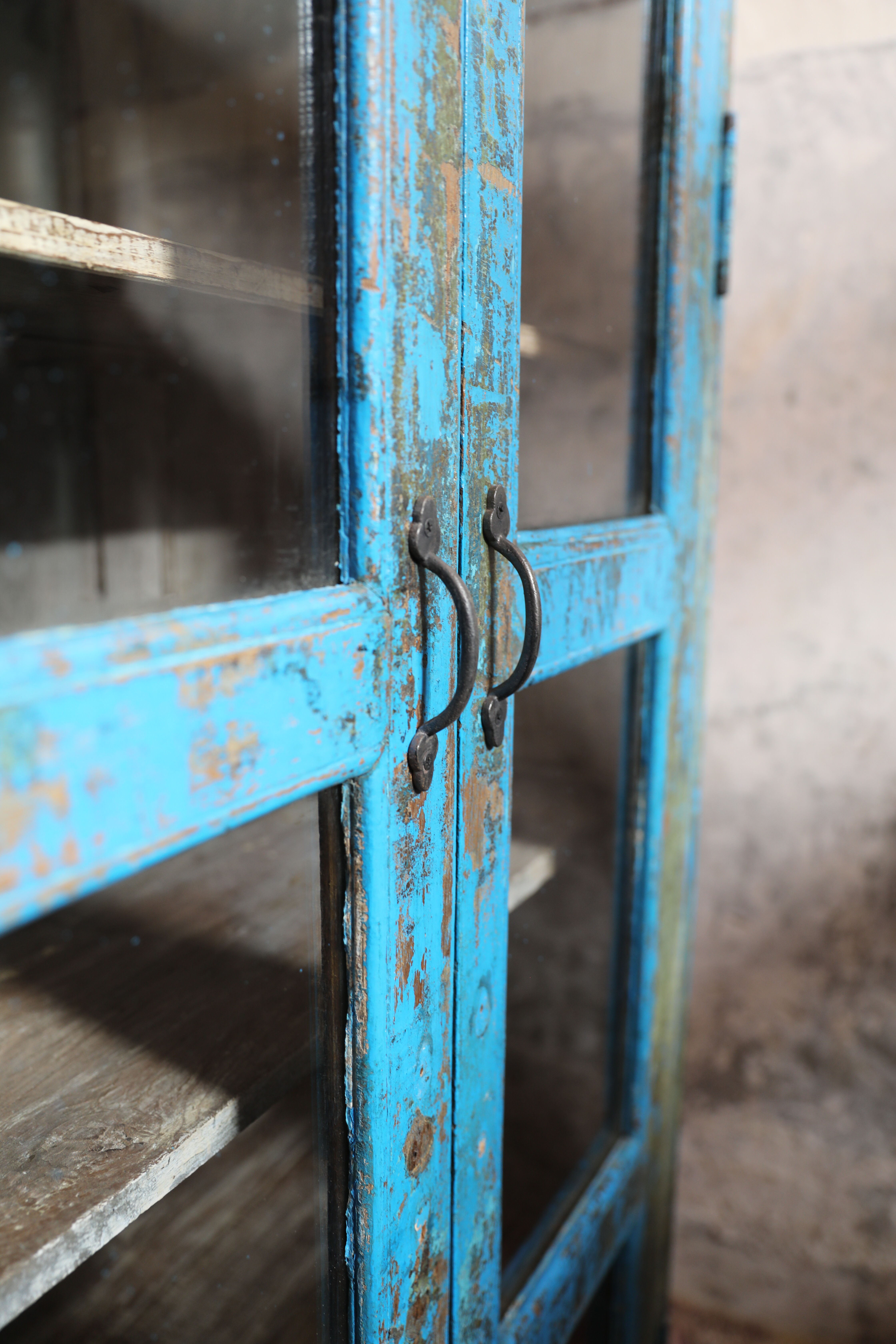 Indian showcase 2 doors and three shelves in mango tree, unique piece