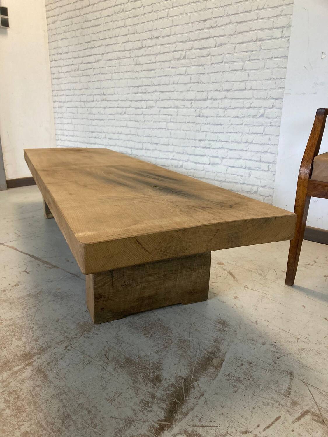 1m90 coffee table