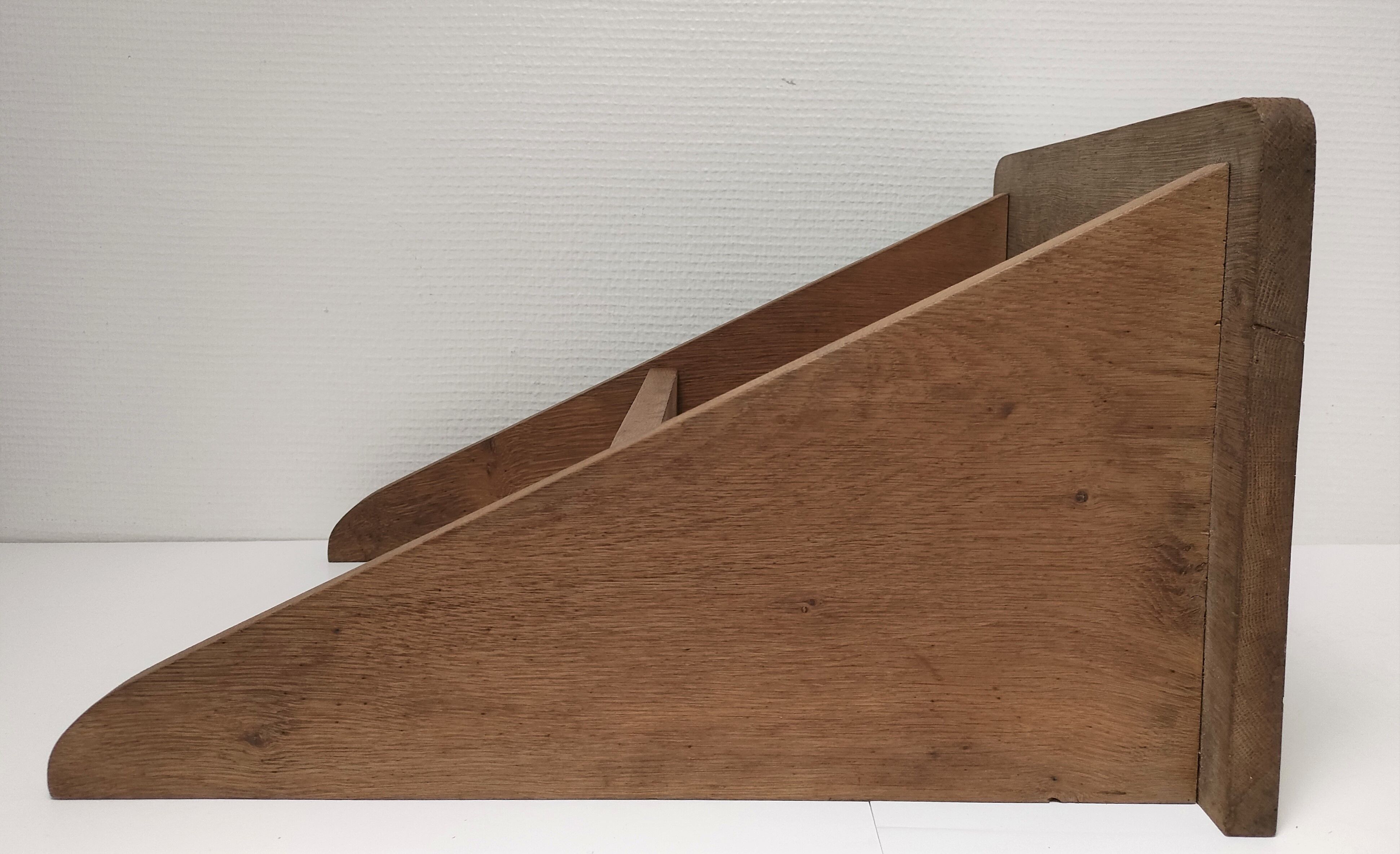 Shelf solid oak patinated years 50-60 years